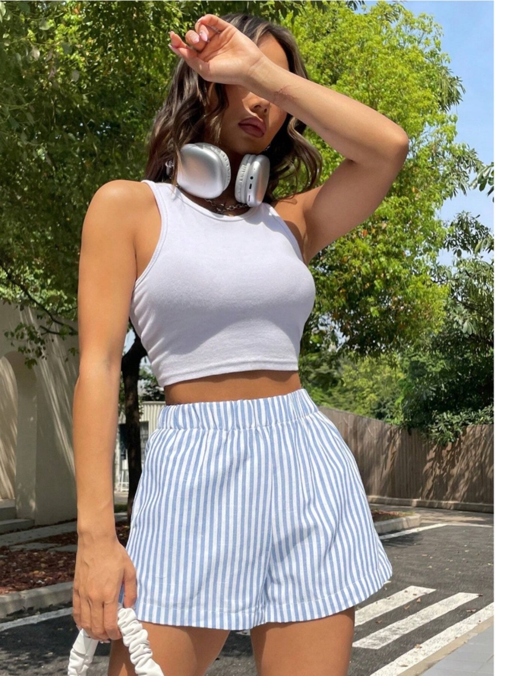 Striped Blue White Shorts Elastic Waist - Picture 4 of 8